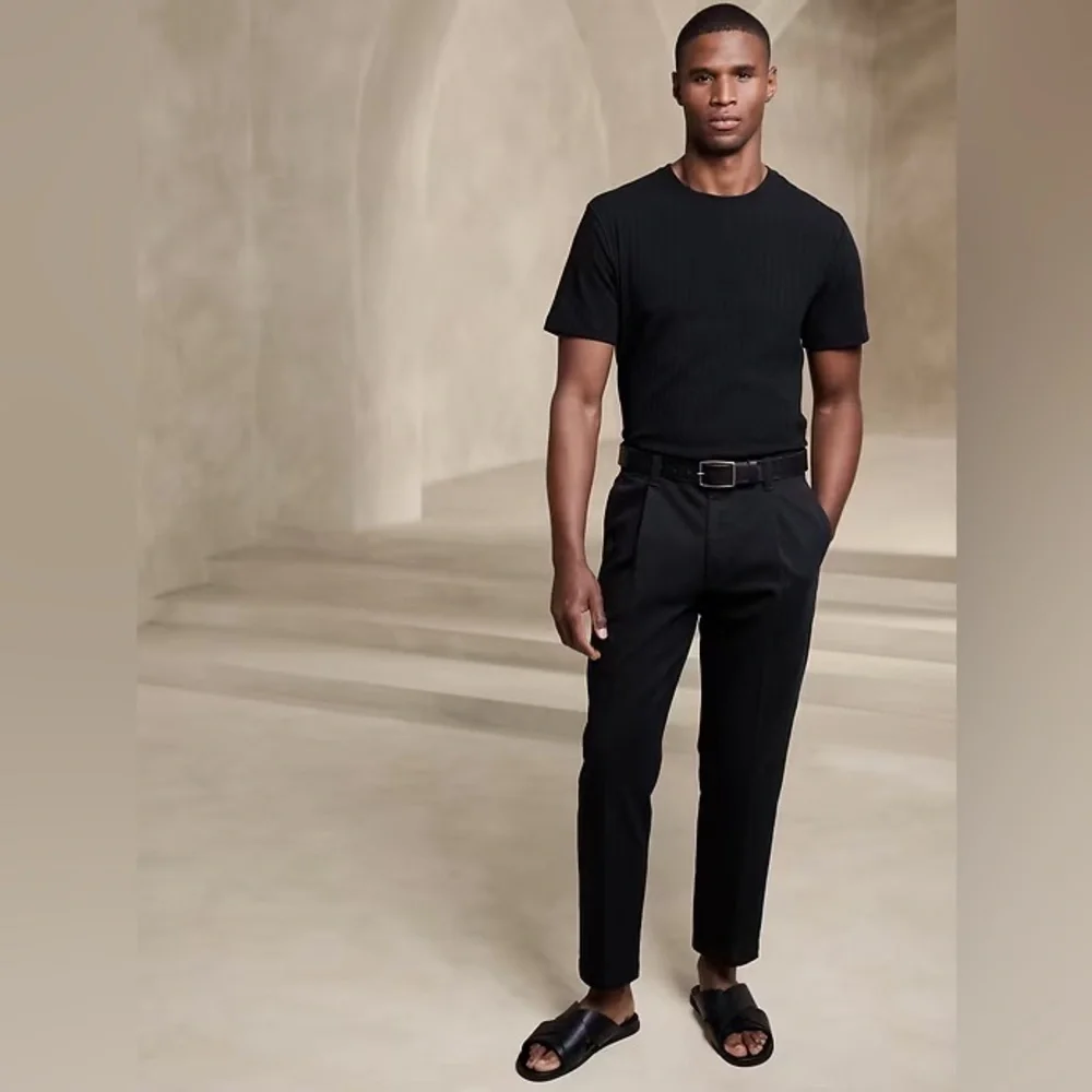 NWT Men’s Banana Republic Pleated Explorer Pant Black sz 33x34